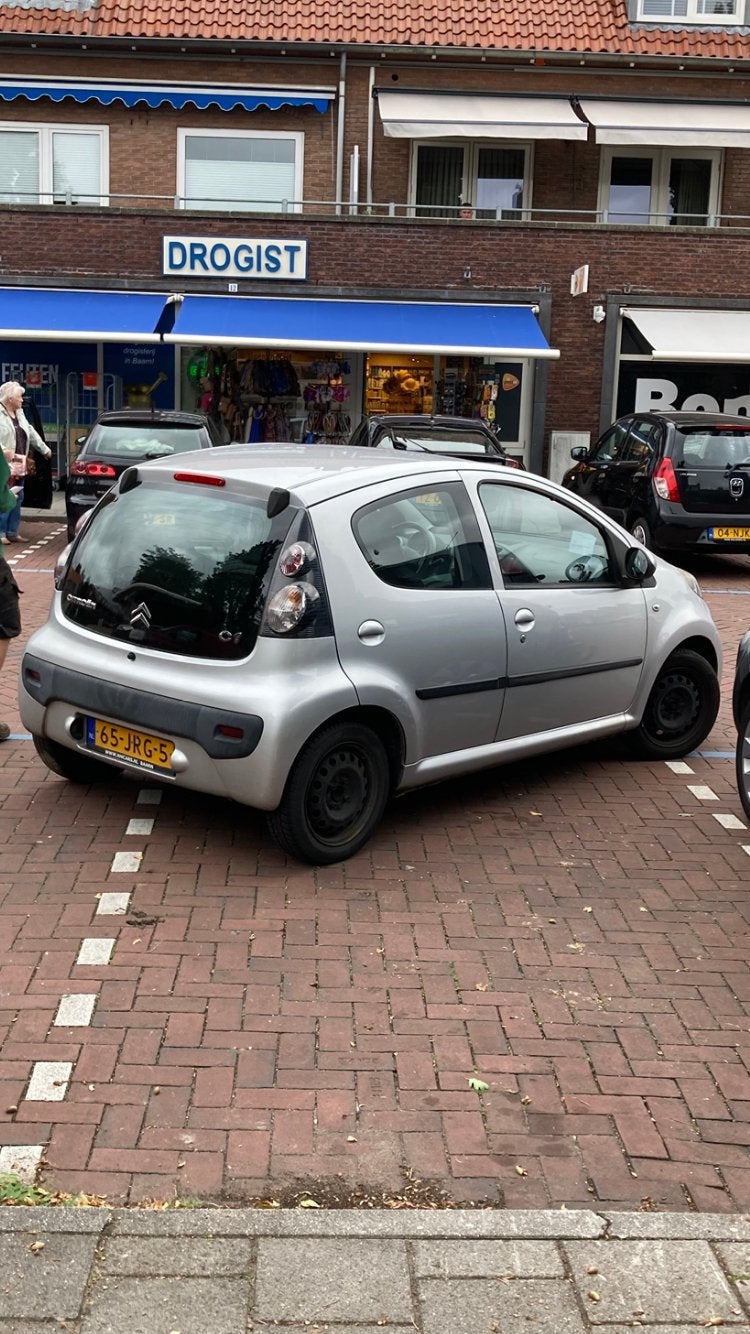 Citroën C1 1.0 5-DRS 2009 Grijs, Voorwielaandrijving, 4 stoelen, C1, 68 pk