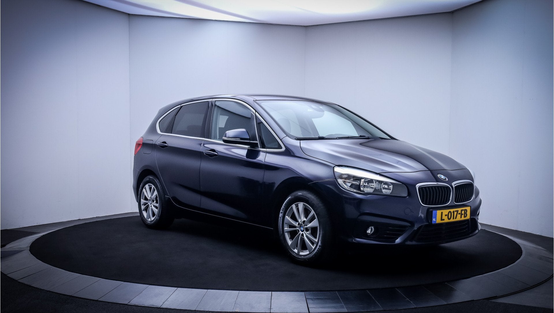 BMW 2 Serie Active Tourer 218i Sport NAVI | CLIMA | AFN TREK, Gebruikt, Blauw, Bedrijf, Handgeschakeld