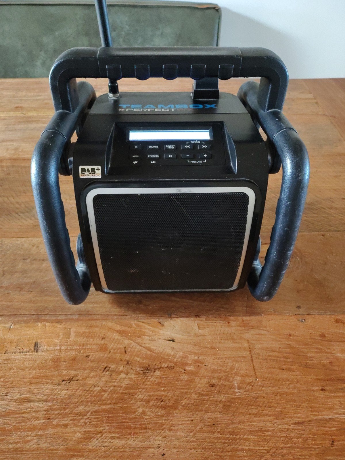 Teambox Perfect Pro Bouwradio DAB+ FM Bluetooth USB, Ophalen of Verzenden, Gebruikt, Bouwradio