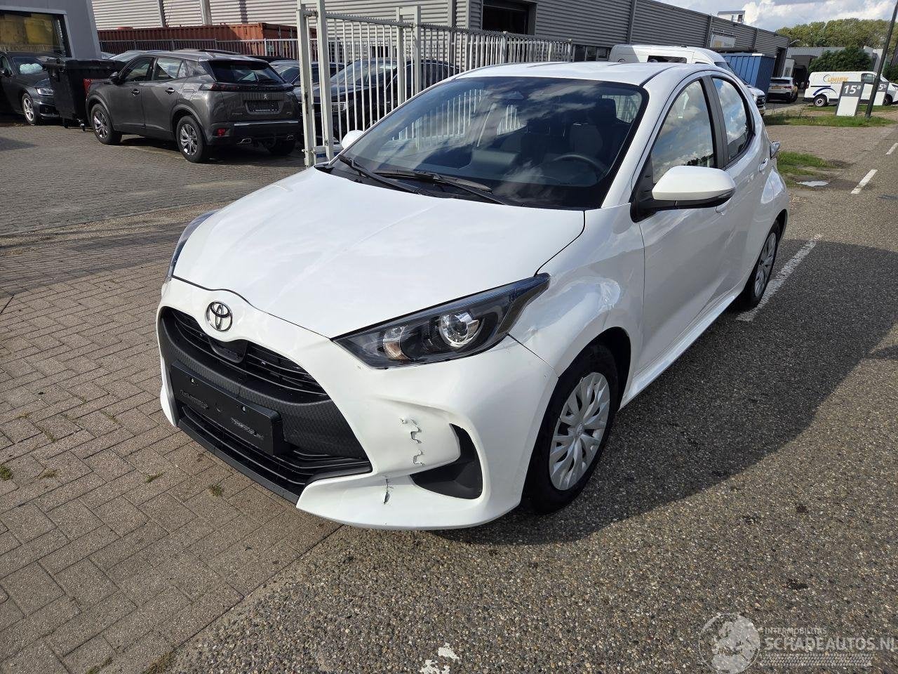 Toyota Yaris Hybrid (bj 2026, automaat), Automaat, Overige carrosserieën, Toyota-Allee 2 ,50858, Köln, Deutschland, Wit
