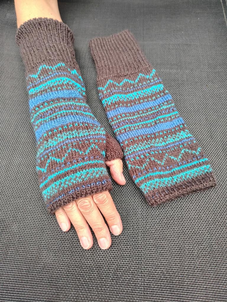 nieuwe unieke fijngebreide lange handschoenen, Kleding | Dames, Mutsen, Sjaals en Handschoenen, Ophalen of Verzenden, Nieuw, Handschoenen