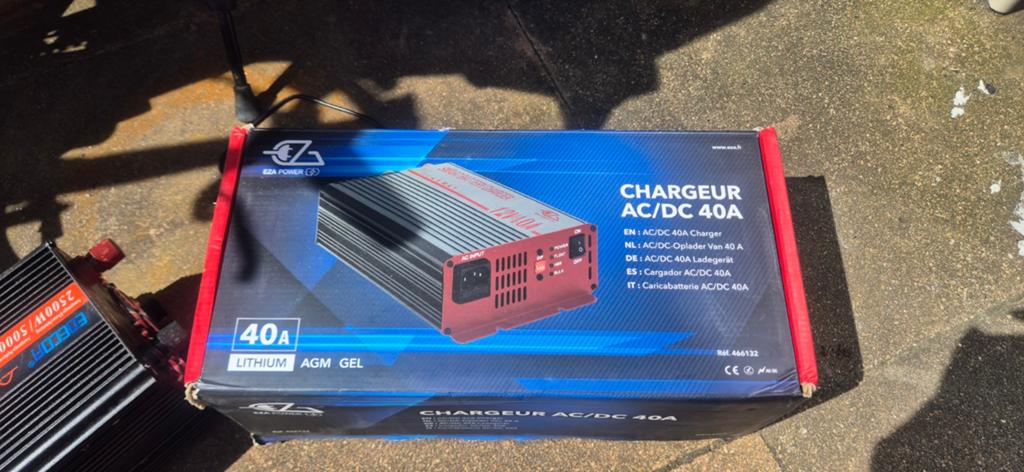 EZA Power AC/DC 40A Smart Acculader 12V, Ophalen of Verzenden, Gebruikt