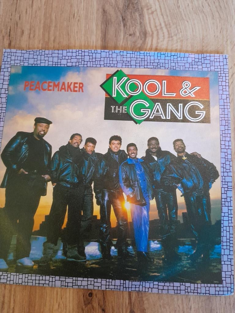 Kool & the gang 7inch peacemaker, Ophalen of Verzenden, Zo goed als nieuw, Pop