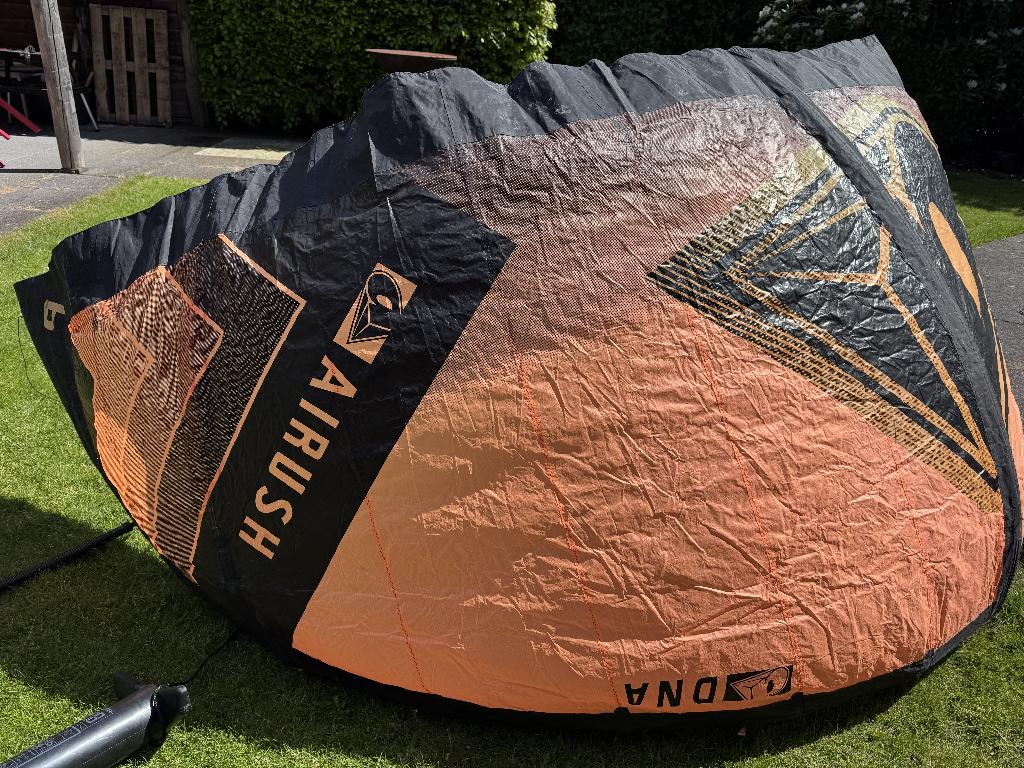 Complete kiteset voor kind (4m + 6m + kitebar), Watersport en Boten, Kitesurfen, Gebruikt, Kitesurf-set, Twintip, Ophalen of Verzenden