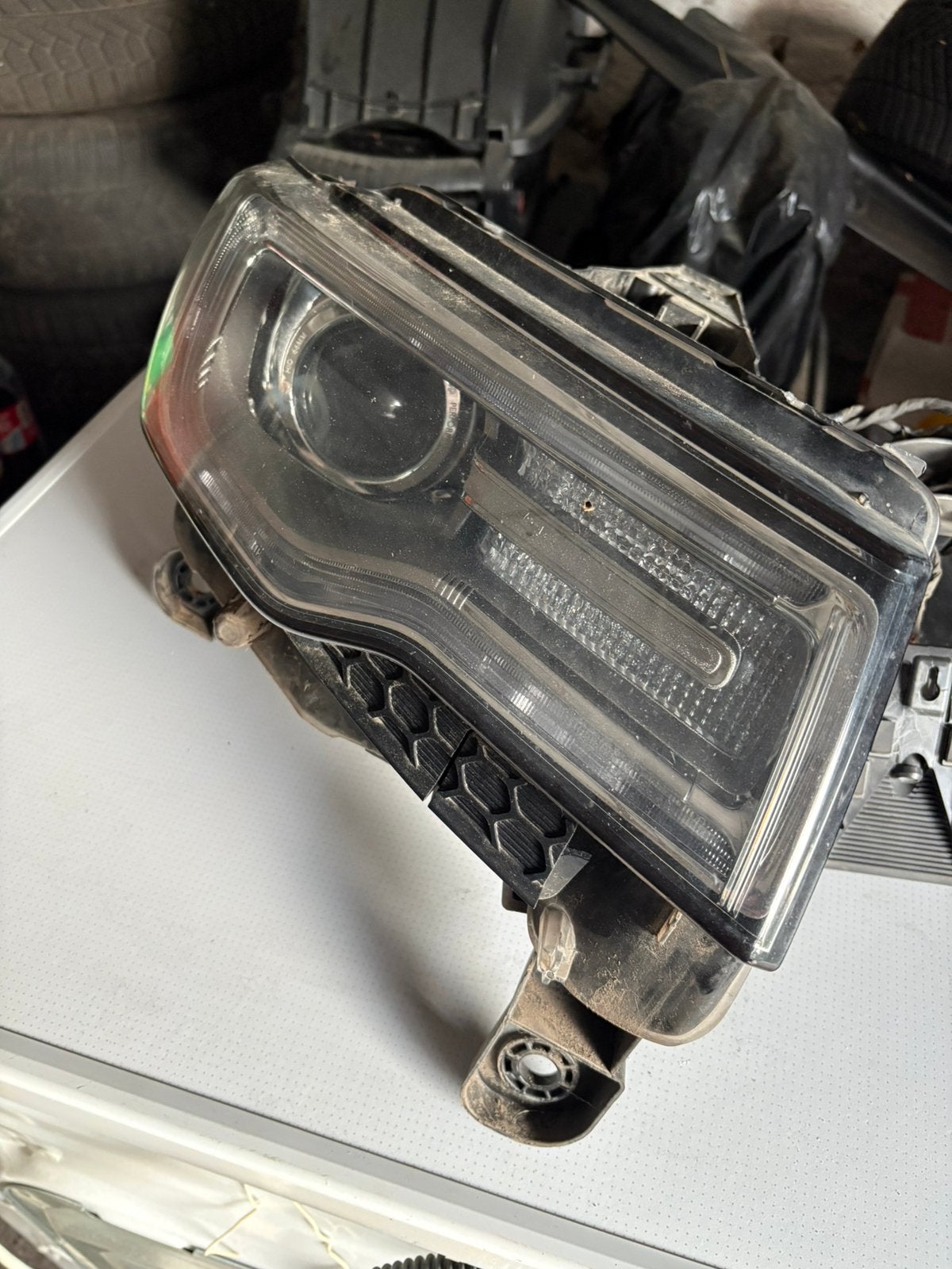Koplamp Jeep Grand cherokee, Verzenden
