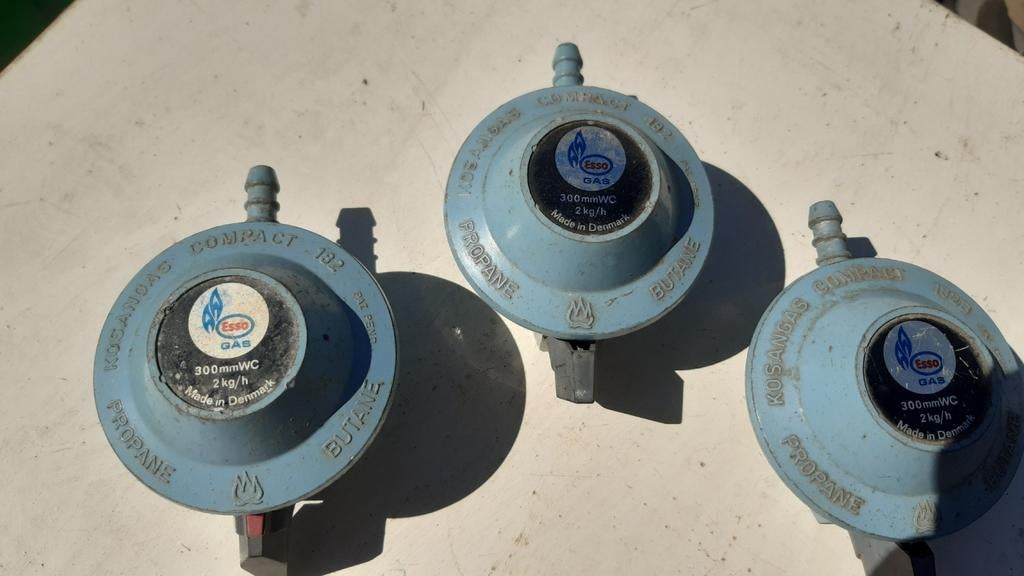 Drukregelaars voor gaspitten., Ophalen, Gebruikt, Esso.