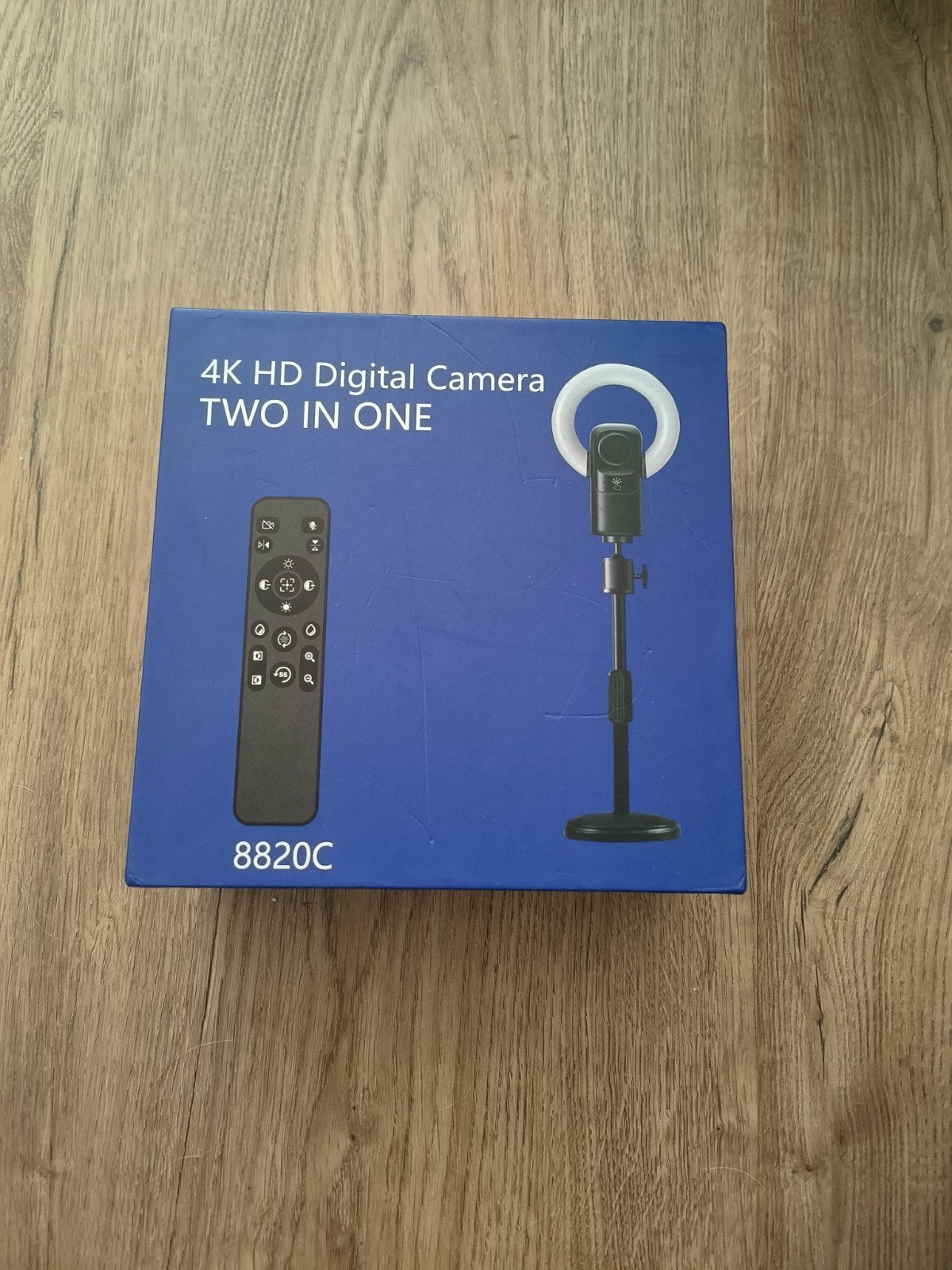 4KHD Digitale Camera TWO IN ONE met Ringlicht en Afstandsbed, Oplader, Zo goed als nieuw, Overige Merken, Vlogcamera