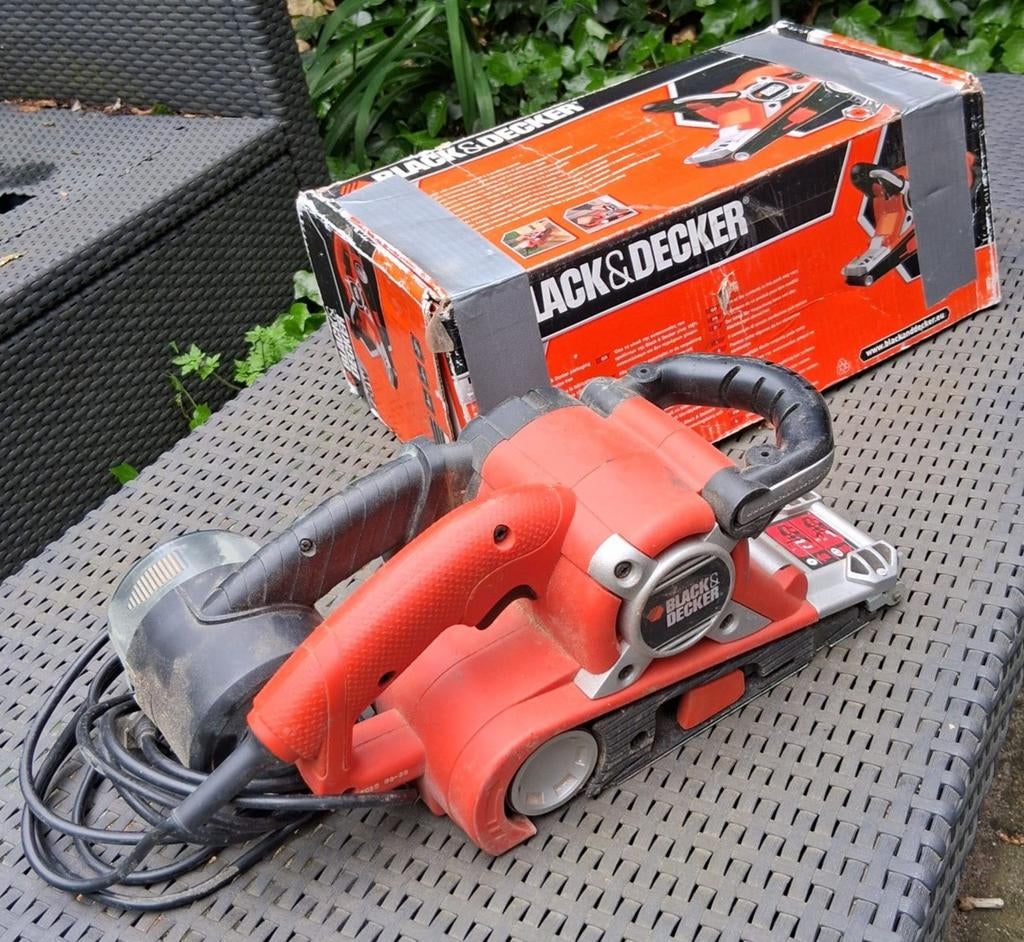 Black & Decker Bandschuurmachine 720W - Gebruikt, Ophalen, Gebruikt, 600 tot 1200 watt, Bandschuurmachine