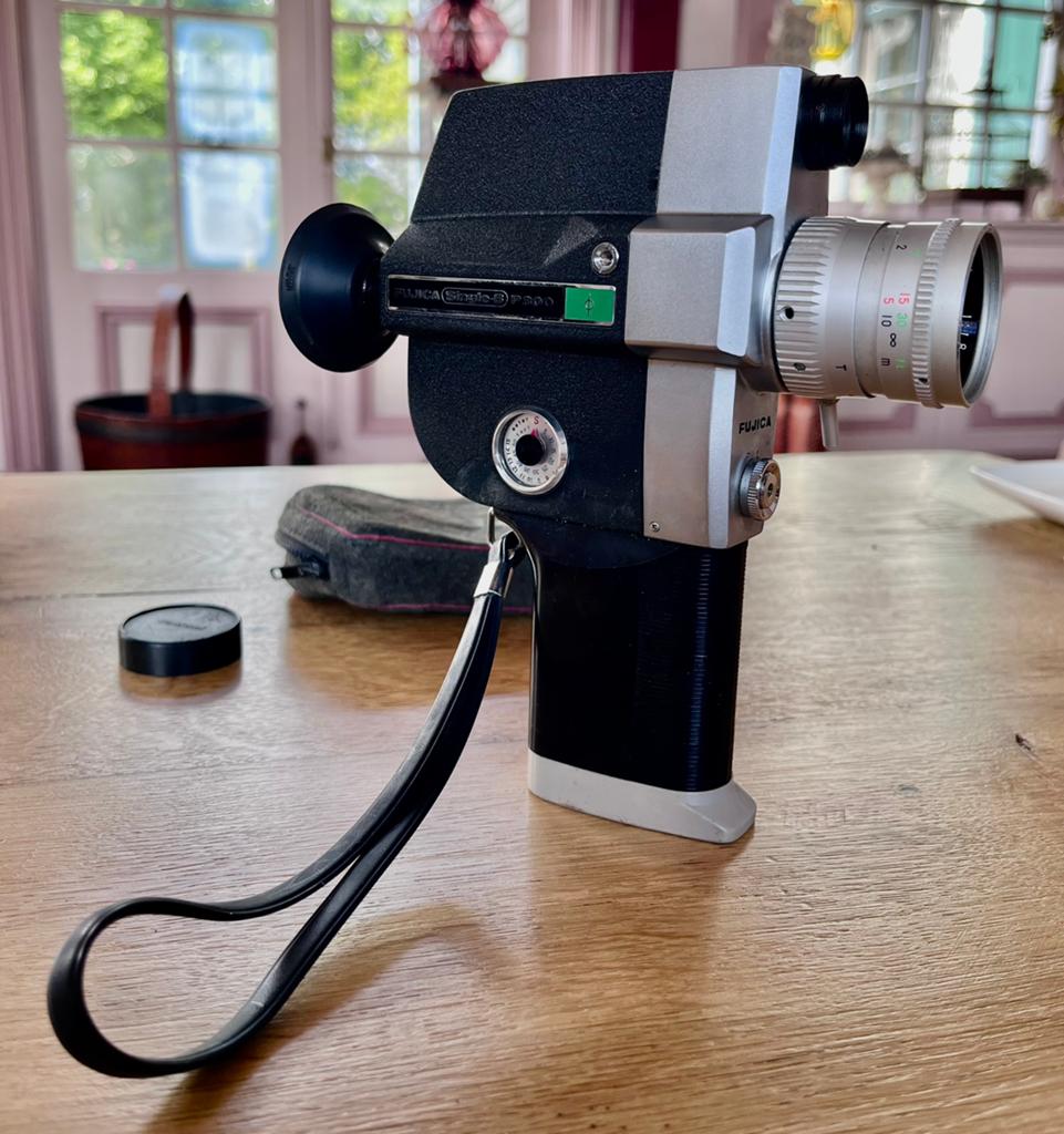 Vintage Fujica Single-8 P300 filmcamera, Ophalen of Verzenden, 8mm, Camera