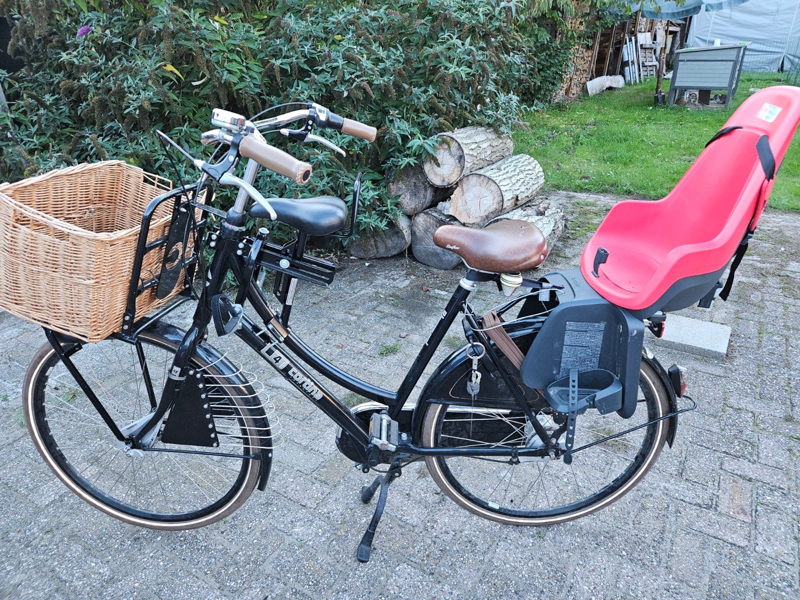 Cortina fiets met 2 zitjes en mand, Ophalen, Achterzitje, Voetsteuntjes, Zo goed als nieuw