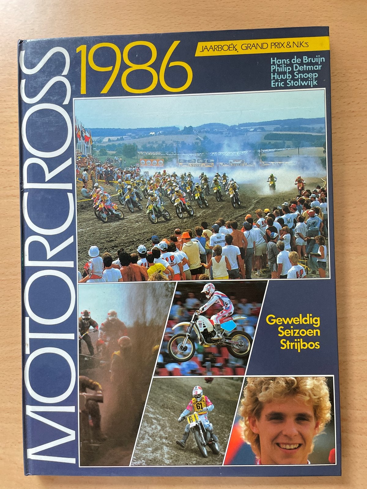 Motorcross Jaarboek 1986 - Dave Strijbos Wereldkampioen, Ophalen of Verzenden, Zo goed als nieuw, Algemeen
