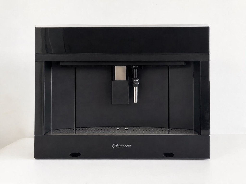 Bauknecht KMT11 F45 Volautomatische Inbouw Koffiemachine, Gebruikt, ., Koffiemachine, Koffiebonen