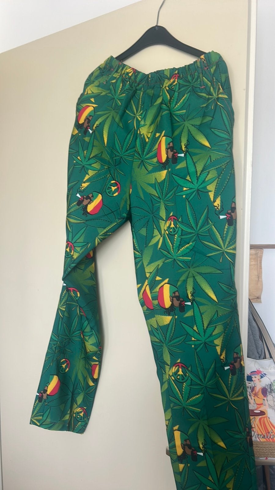 Carnaval, Ophalen, Zo goed als nieuw