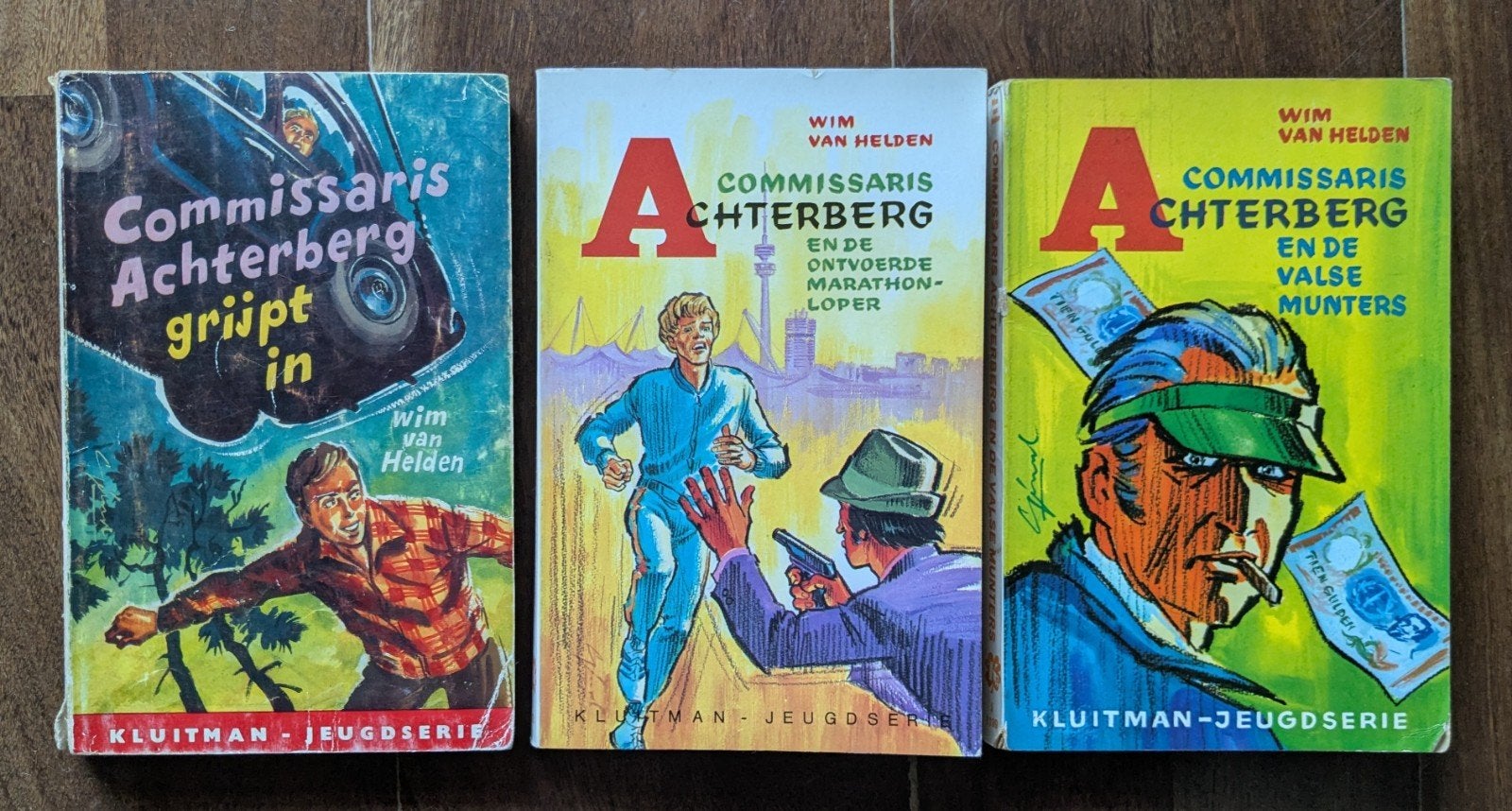 Commissaris Achterberg & Inspecteur Arglistig - 6 boeken, Ophalen of Verzenden, Gelezen, Wim van Helden