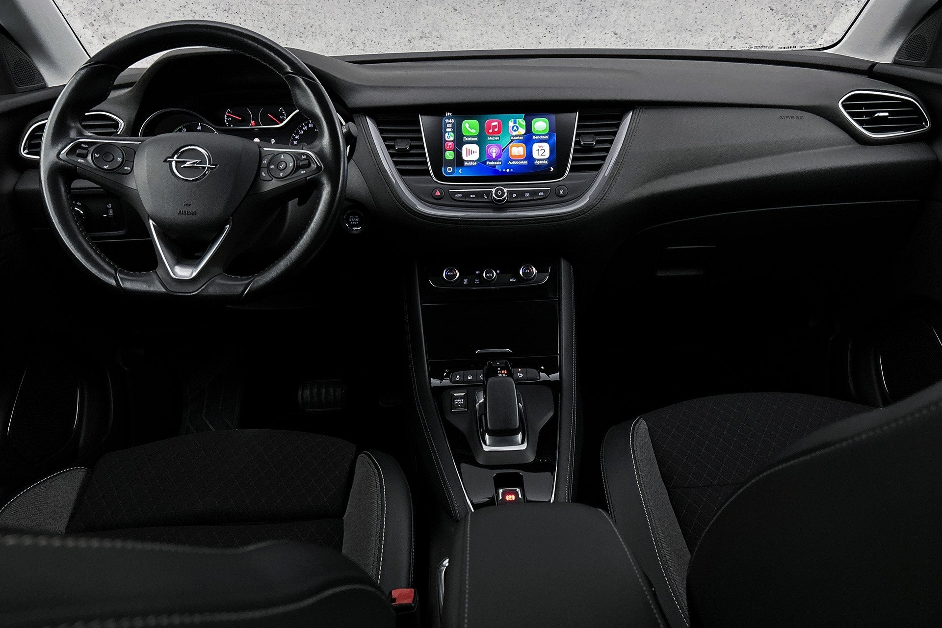 Opel Grandland X 1.6 Turbo Hybrid Business | Camera | LED ko, Stof, 4 cilinders, Wit, Origineel Nederlands
