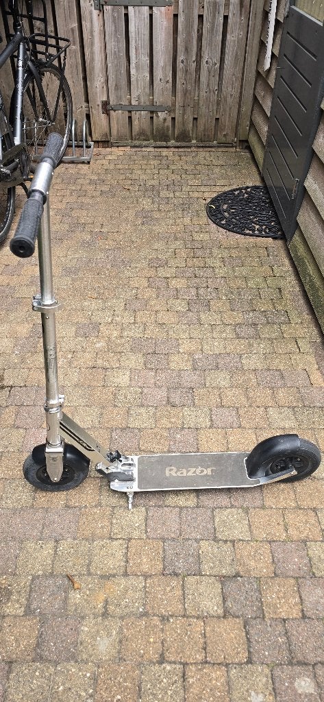 Razor A5 Air step met luchtbanden, Fietsen en Brommers, Steps, Ophalen, Gebruikt, Gewone step, Razor