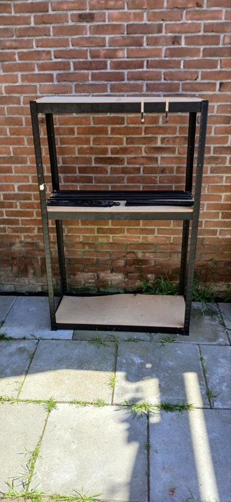 Stevige metalen stellingkast met houten planken, Ophalen of Verzenden, Gebruikt