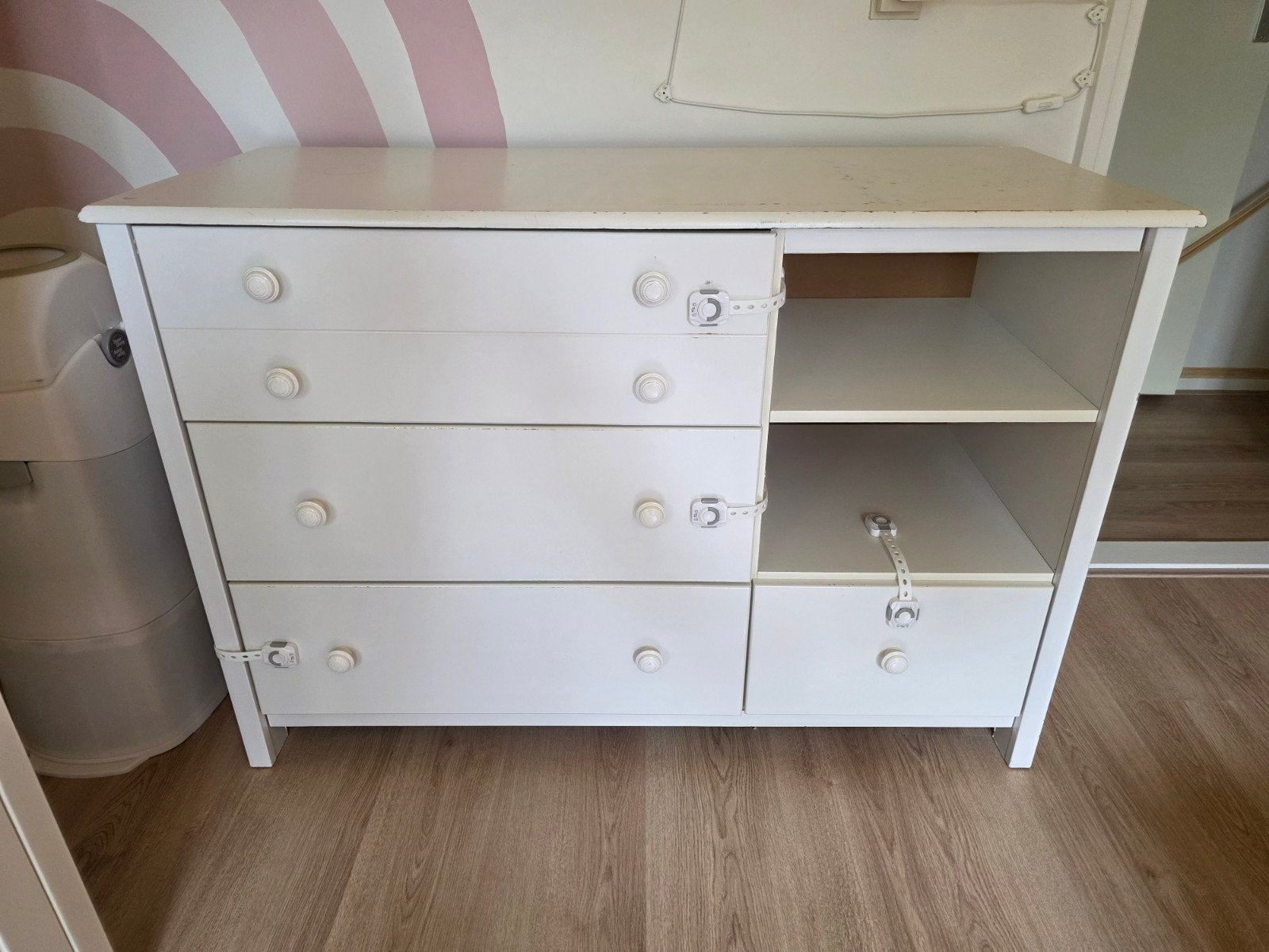 Gratis ophalen. Witte commode / ladekast, Gebruikt, 50 tot 70 cm, 100 cm of meer, Commode