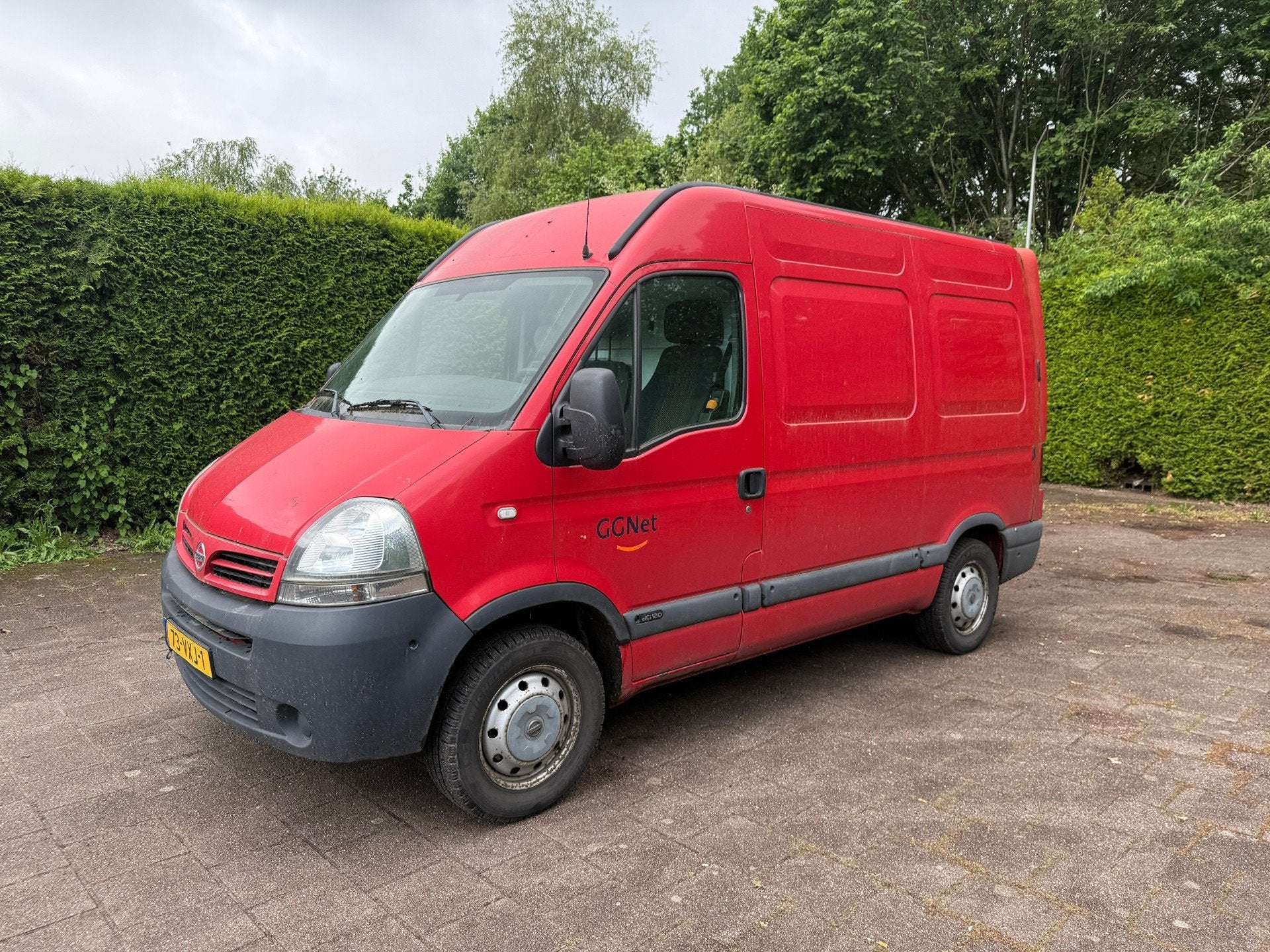 Nissan Interstar 120.33 2.5 dCi 308M laadklep, Auto's, Voorwielaandrijving, Gebruikt, 4 cilinders, Airconditioning