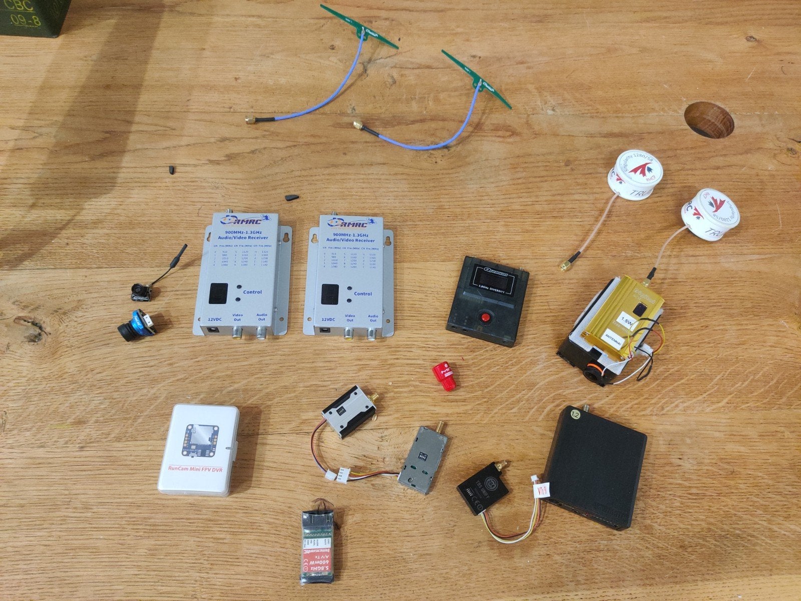 FPV Spullen: Camera's, Zenders en Antennes, Hobby en Vrije tijd, Modelbouw | Radiografisch | Overige, Ophalen of Verzenden, Gebruikt