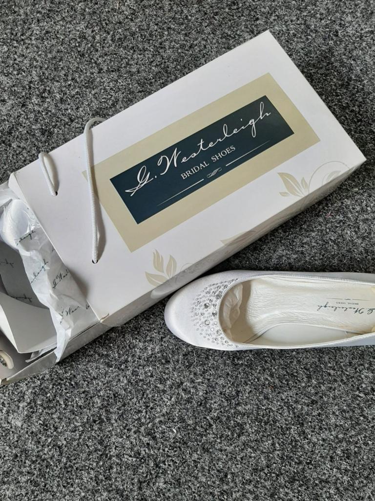 Trouwschoenen/galaschoenen, Wit, Schoenen, Ophalen of Verzenden, Onbekend