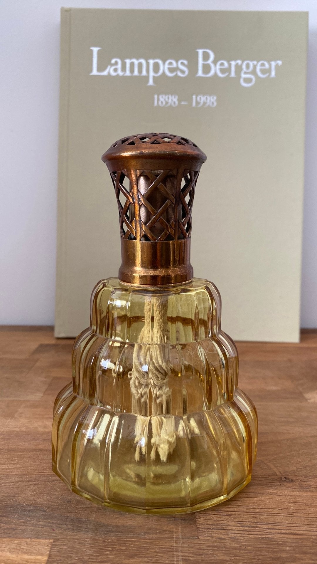 Lampe Berger / Maison Berger geurbrander Z Orientale ambre, Ophalen of Verzenden, Zo goed als nieuw, Overige materialen, Vintage