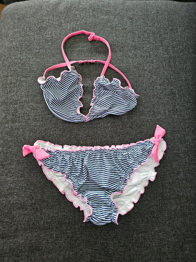 Bikini + topje romantisch maat 152, Bikiniset, Zo goed als nieuw, Maat 152, Verzenden