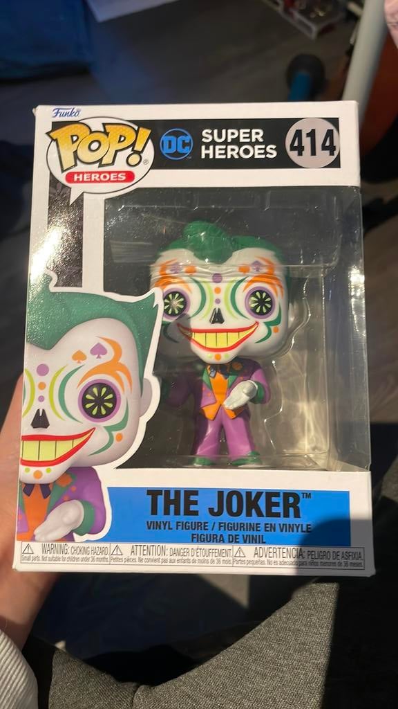 Funko Pop! DC Super Heroes #414 - The Joker (Dia de Los DC), Verzamelen, Ophalen of Verzenden, Nieuw
