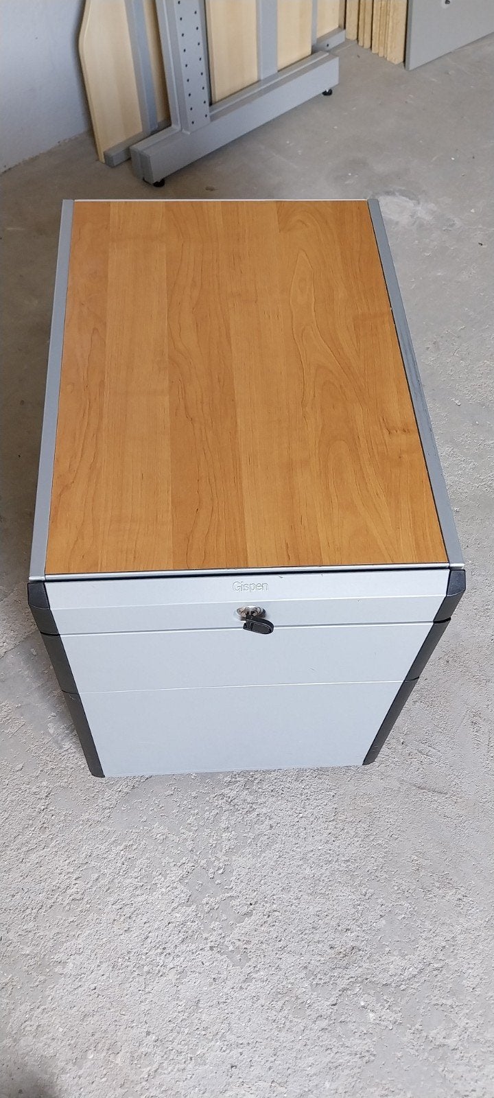 Gispen ladekast voor onder een bureau, Ophalen, Minder dan 50 cm, Gebruikt, Minder dan 100 cm