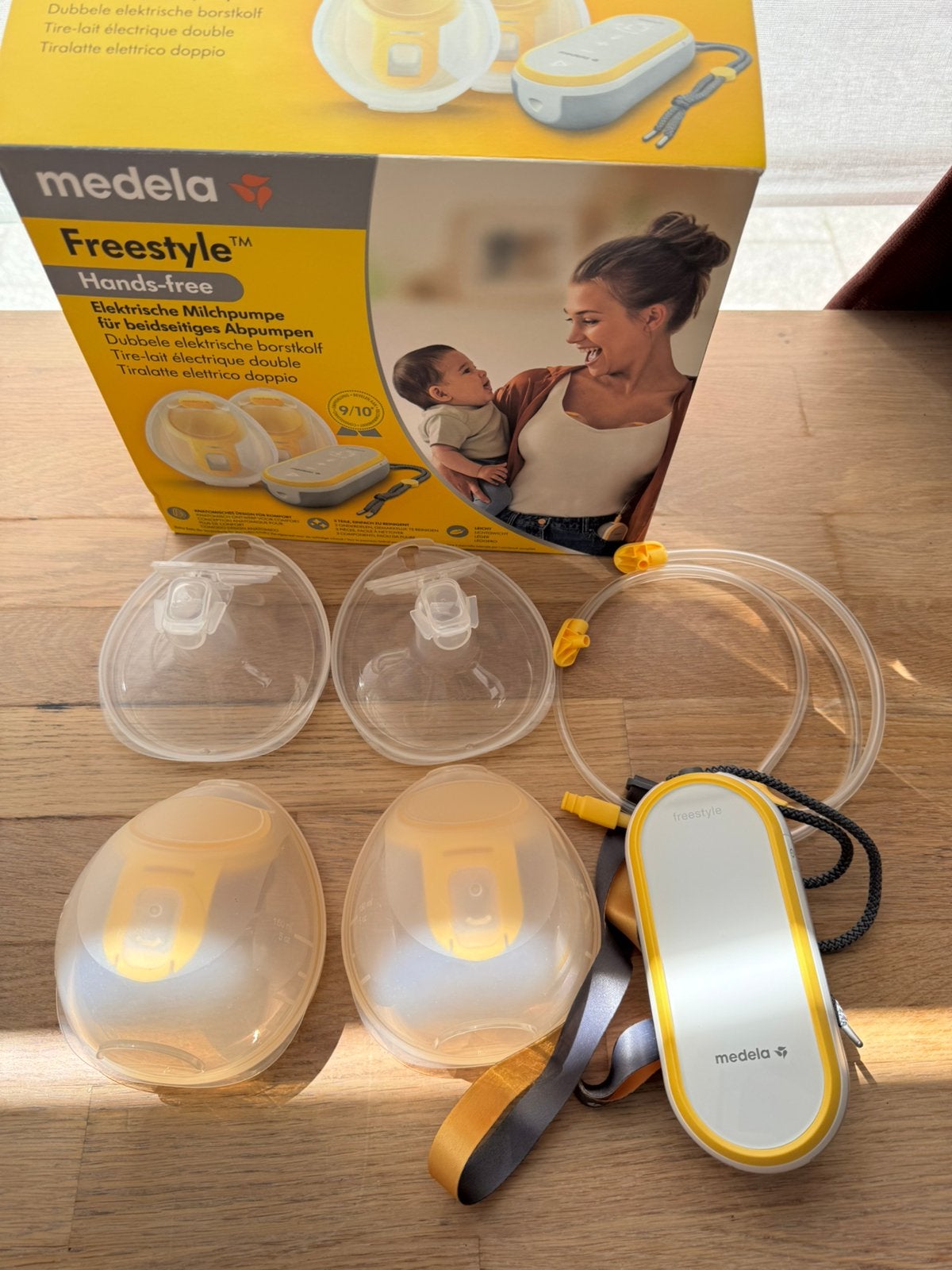 Medela freestyle hands-free kolf, Ophalen, Zo goed als nieuw, Borstkolf