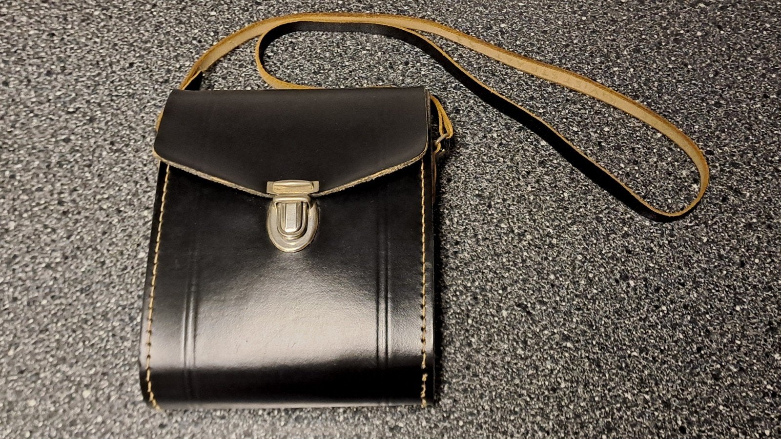 Vintage O.B.C. 8x30 verrekijker met leren tas, Gebruikt, Onbekend, Onbekend, 8 tot 12x