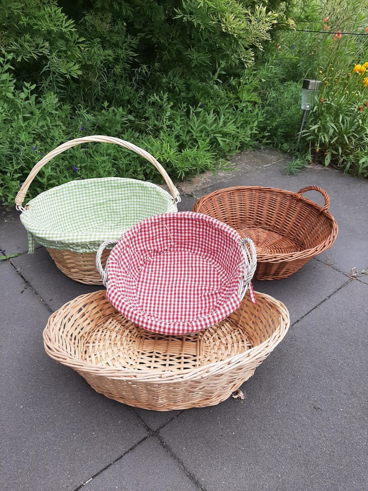 4 rieten manden(jes) €5.00, Ophalen, Zo goed als nieuw, Rond, Riet