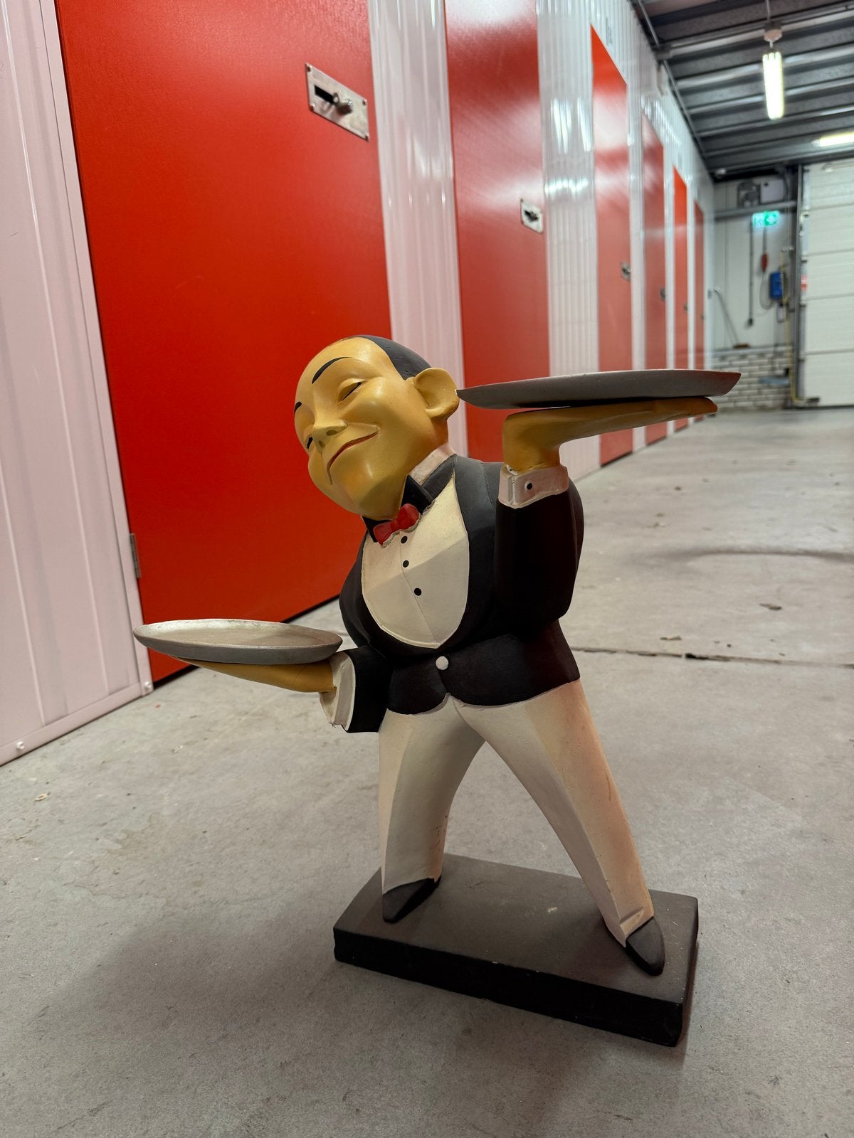 Decoratief beeld van een ober - perfect voor bar/mancave, Ophalen, Gebruikt