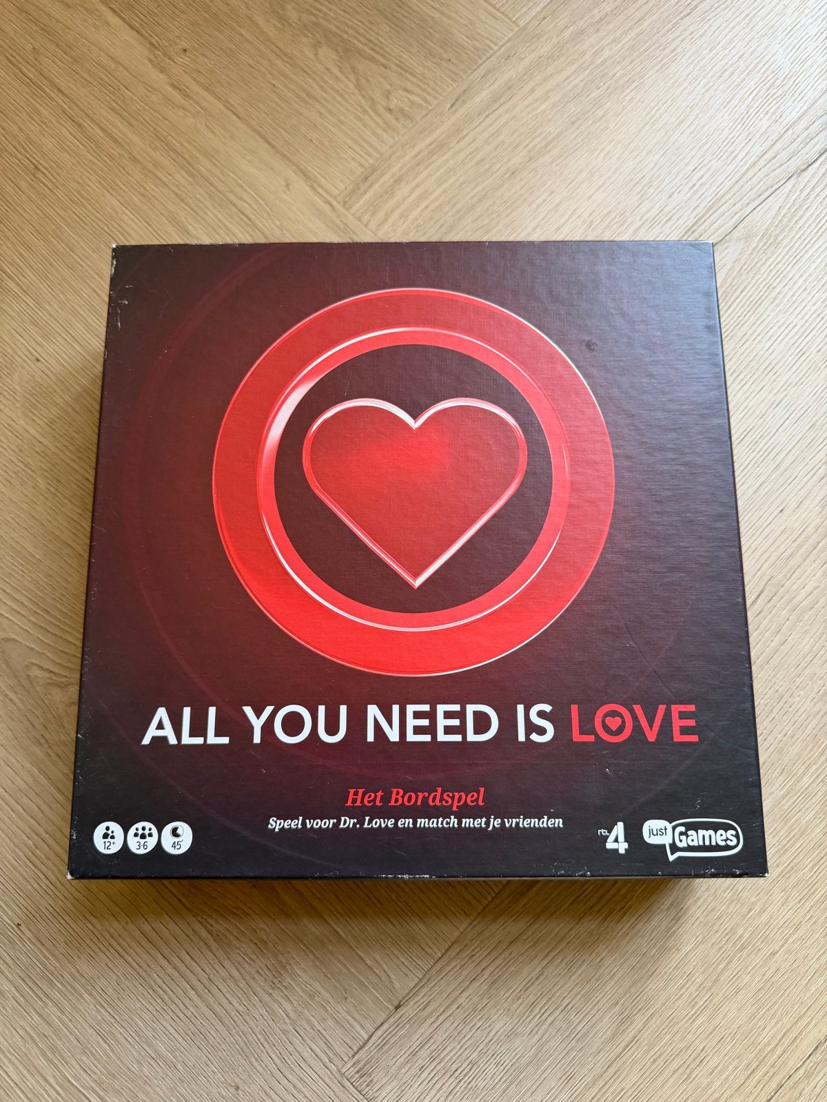 All You Need Is Love - Het Bordspel, Hobby en Vrije tijd, Drie of vier spelers, Ophalen of Verzenden, Gebruikt