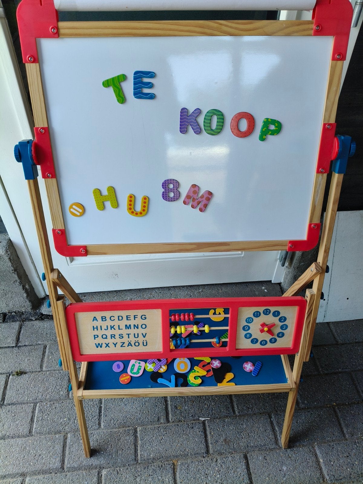 Houten kinder tekentafel / schoolbord met accessoires, Ophalen, Zo goed als nieuw, Knutselen