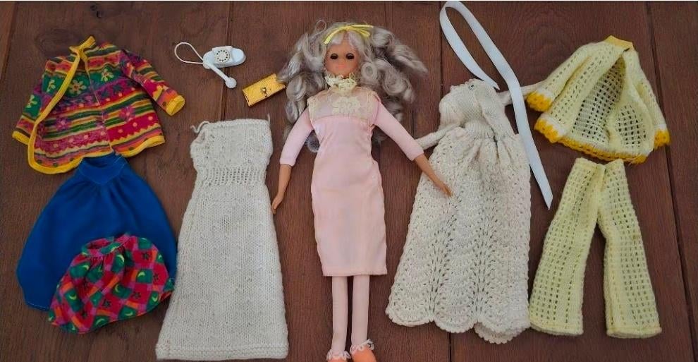 Bedtime Barbie 1995 met kleding- Verzenden mogelijk, Ophalen, Gebruikt, Fashion Doll
