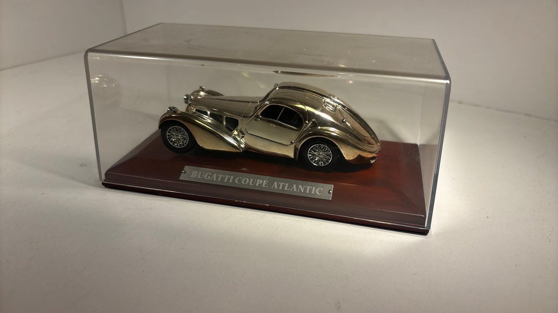Bugatti coupe atlantic atlas 1.43, Overige merken, Auto, Ophalen of Verzenden, A