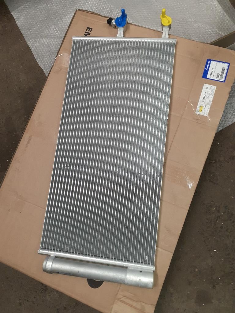 🇸🇪❄Volvo Airco condensor ❄ V60 S60 v90 S90 XC60 XC90 koel, Ophalen of Verzenden, Nieuw, Volvo
