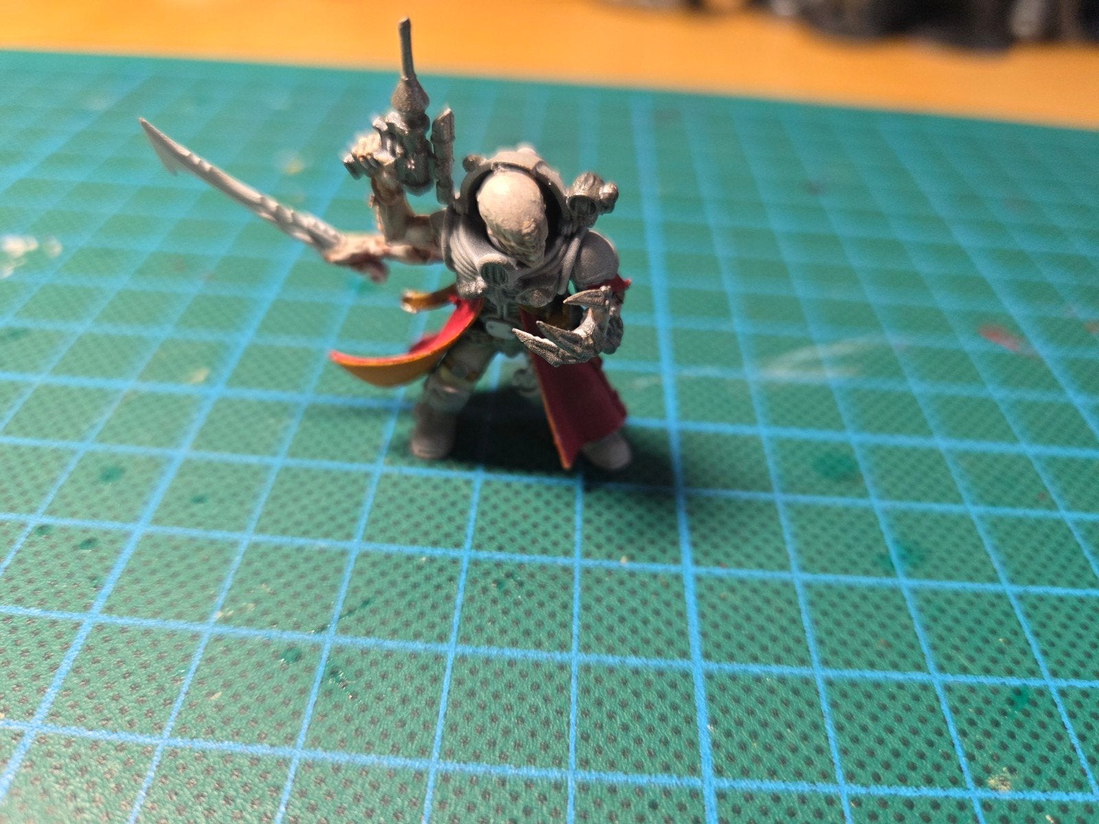 Primus, Ophalen of Verzenden, Zo goed als nieuw, Warhammer