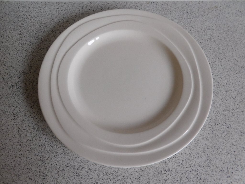 Jamie Oliver Bord Wit Waves - 21 cm, Huis en Inrichting, Keuken | Servies, Overige merken, Ophalen of Verzenden, Zo goed als nieuw