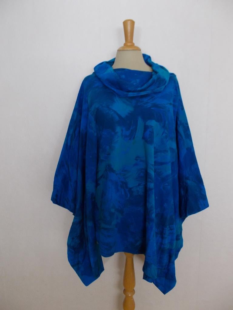 Mooie blauwe poncho look tuniek van Skandika! XL/XXL, Verzenden, Zo goed als nieuw, Maat 46/48 (XL) of groter, Blauw