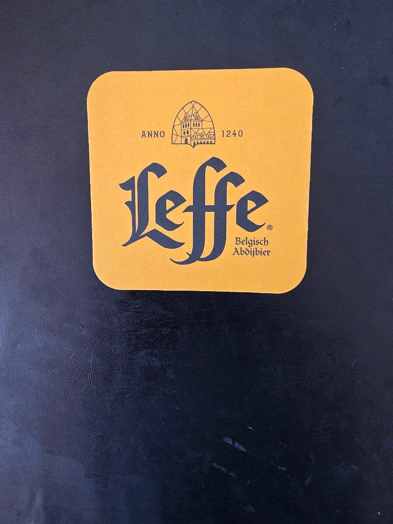 Bierviltje Leffe, Verzamelen, Ophalen of Verzenden, Zo goed als nieuw, Viltje(s), Leffe