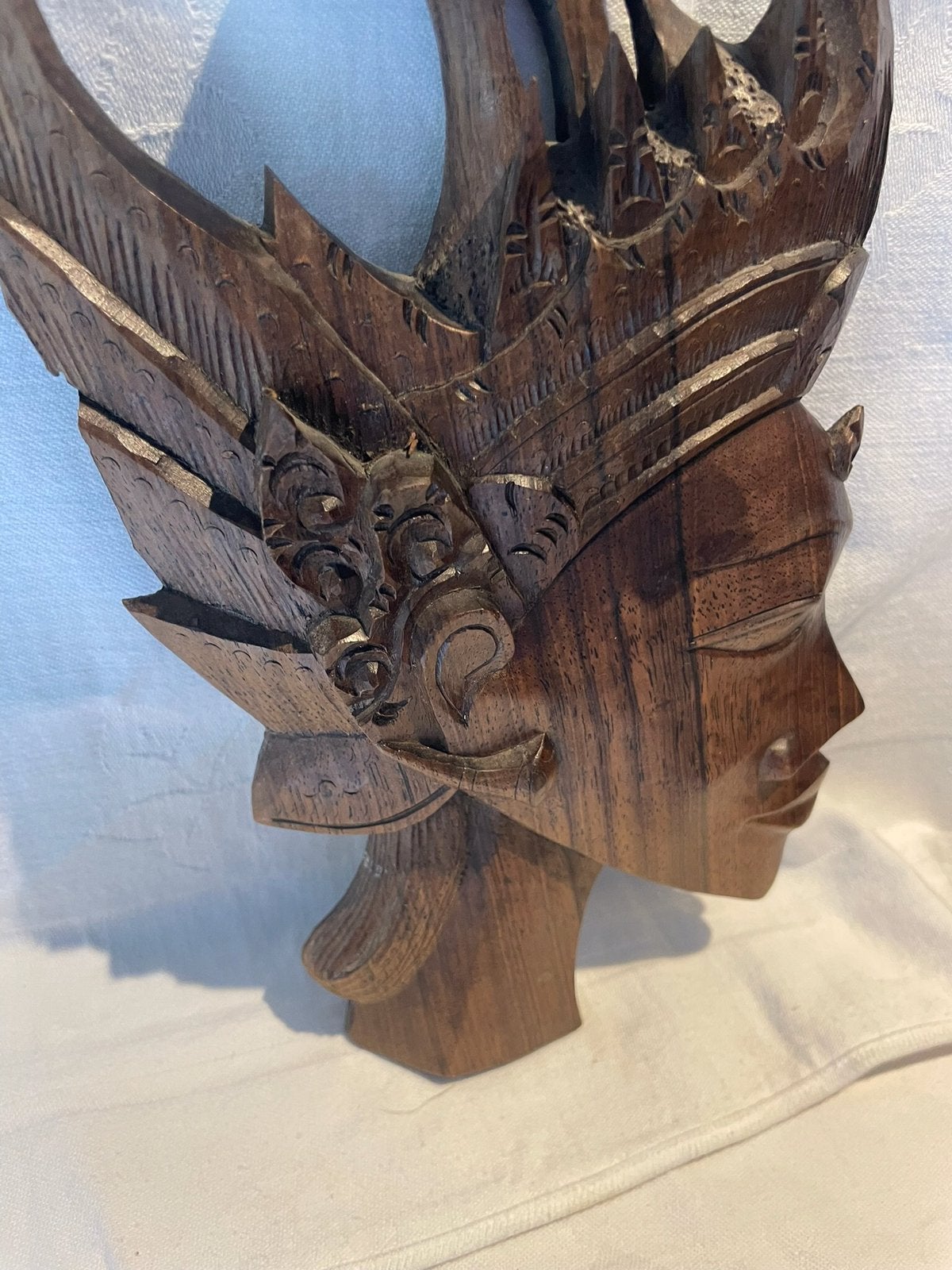 Masker ebbenhout, Ophalen of Verzenden