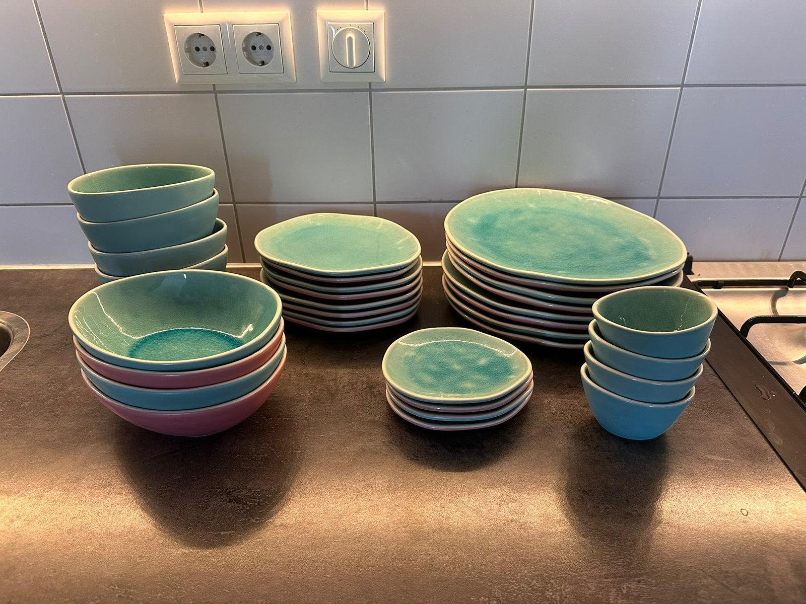 Serviesset Blauw/roze - keramiek, Ophalen, Overige merken, Zo goed als nieuw, Overige stijlen