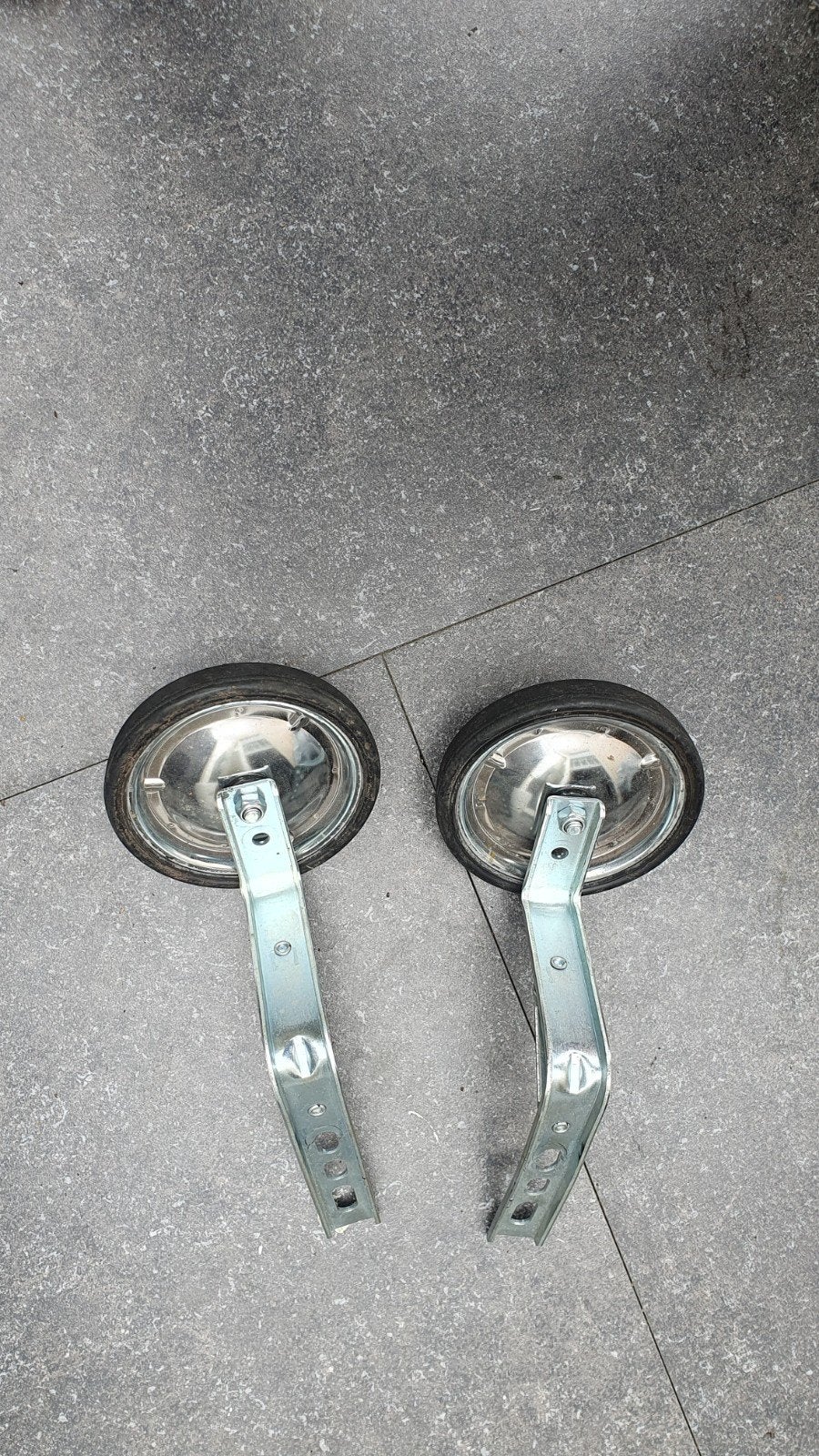 zijwieltjes. bijna nieuw., Fietsen en Brommers, Ophalen of Verzenden, Zo goed als nieuw, Minder dan 16 inch, Zijwieltjes
