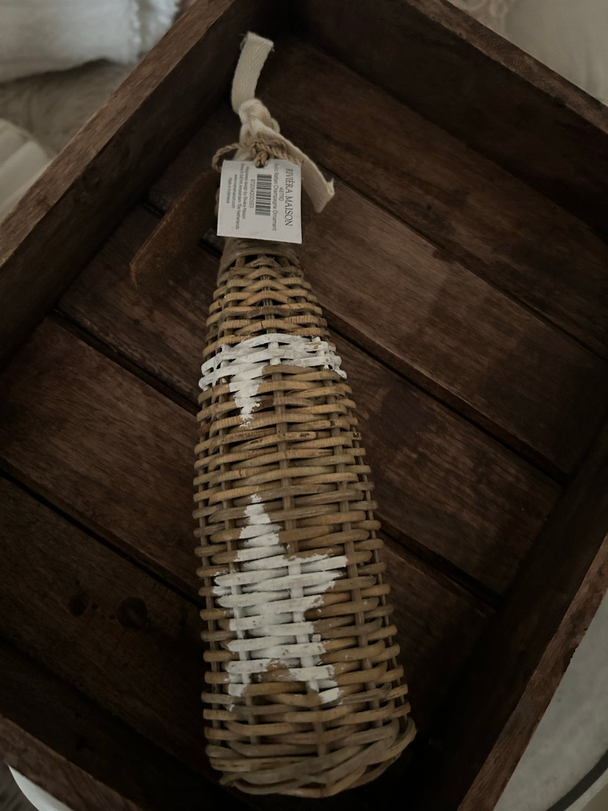 Riviera Maison Champagne Ornament Rotan nieuw met kaartje, Nieuw, Ophalen of Verzenden, Landelijk, Natuurlijk materiaal