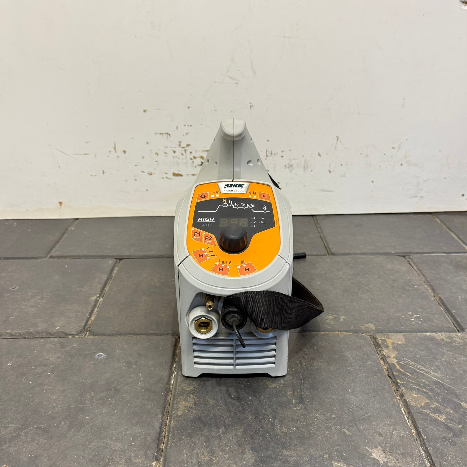 Rehm Tiger 180 HIGH DC Pulse Lasapparaat Tig 230 Volt Pulse, Gebruikt, Info@rehm.de, Tig, Ottostraße 2 | 73066 Uhingen Germany