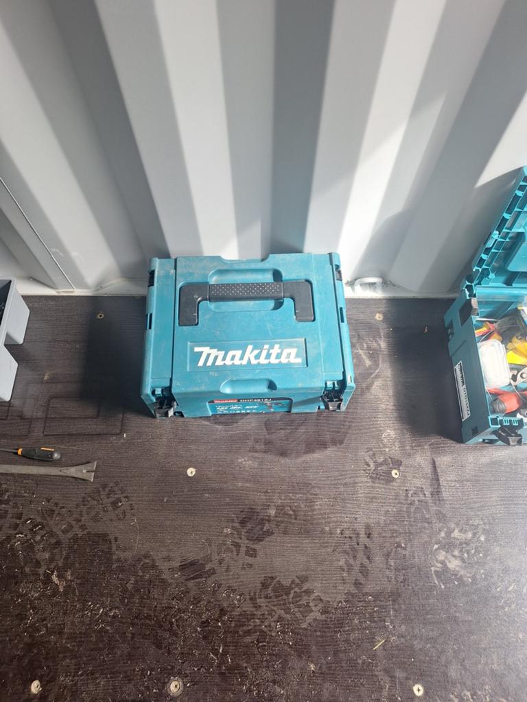 GEZOCHT Makita Mbox koffer voor gereedschap, Doe-het-zelf en Verbouw, Gereedschap | Overige machines, Ophalen of Verzenden, Gebruikt