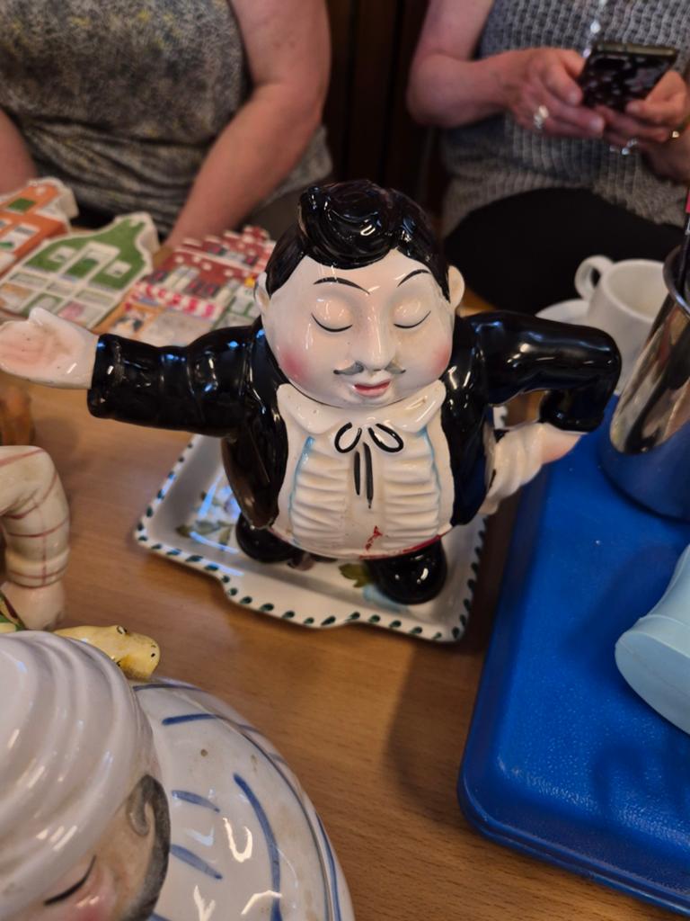 Thee potten, Ophalen of Verzenden, Carnaval