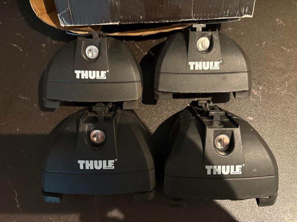 Rapid system voetenset thule 753, Ophalen, Gebruikt